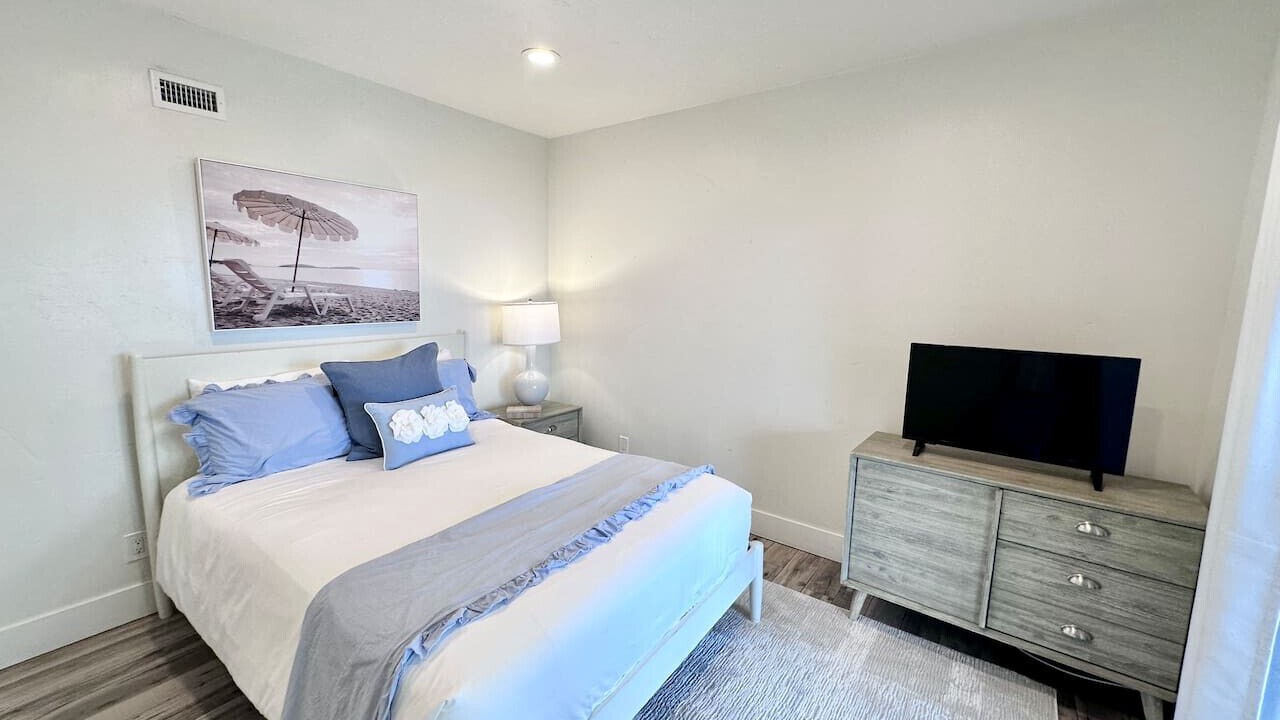Photo of Bedroom in South Oceanside