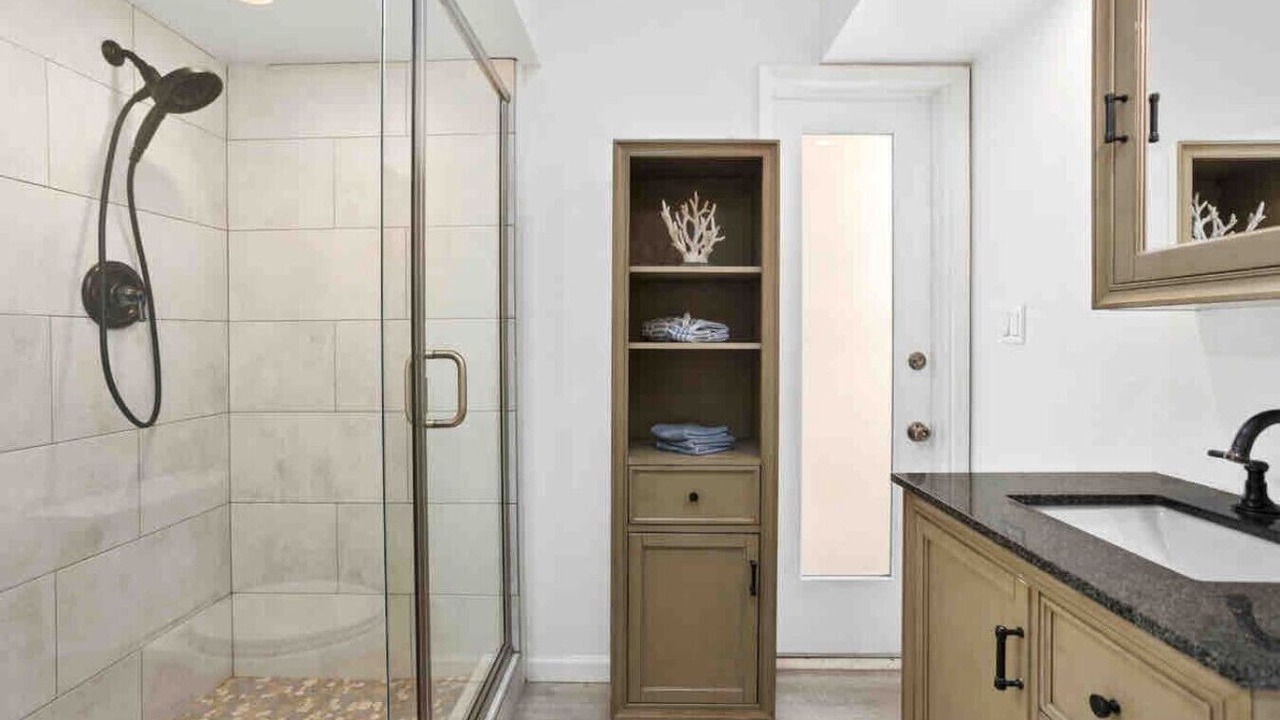 Photo of Bathroom in South Oceanside