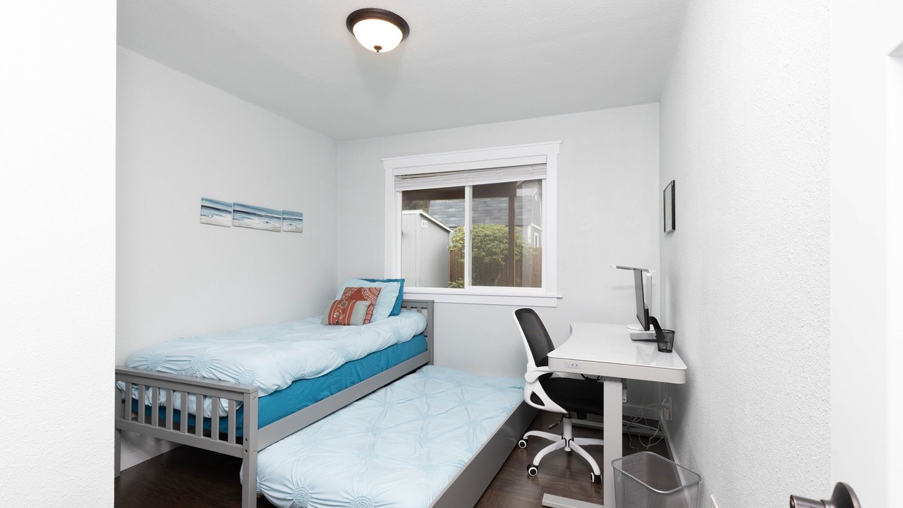 Photo of Bedroom in Agate Beach