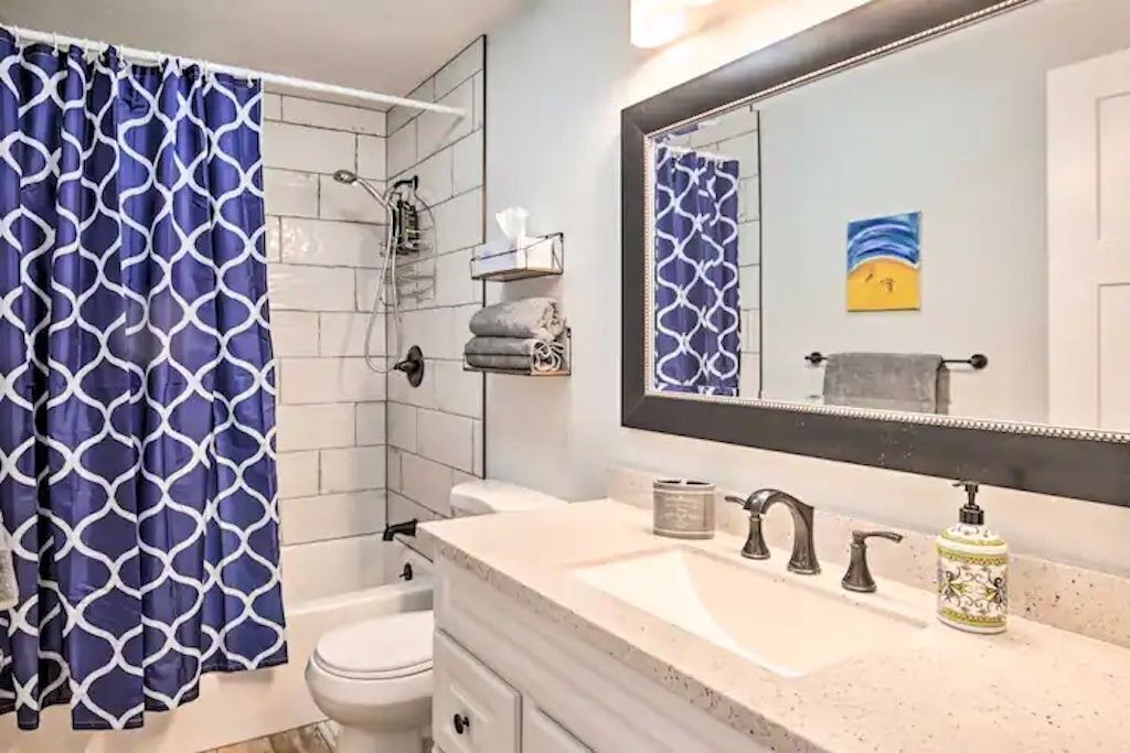 Photo of Bathroom in Agate Beach