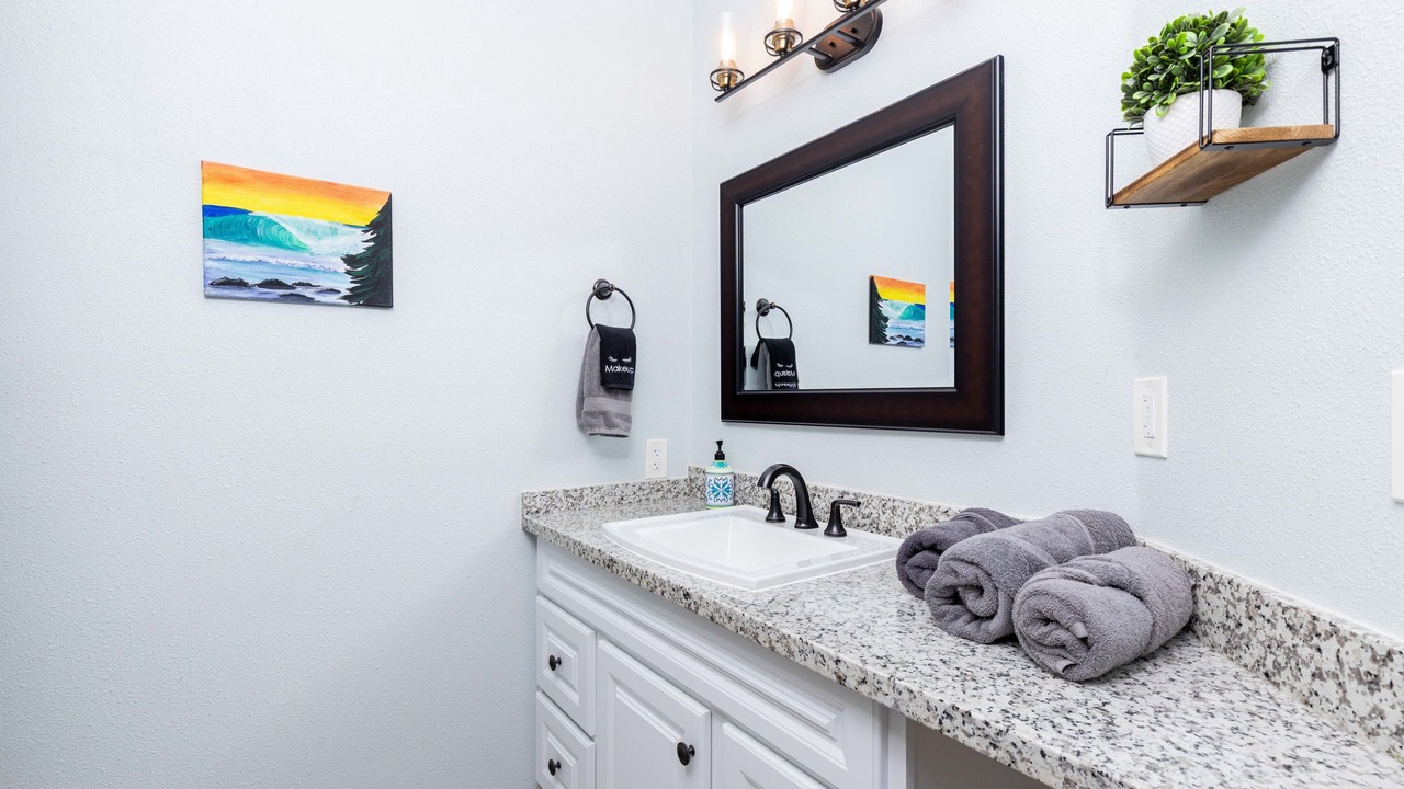 Photo of Bathroom in Agate Beach