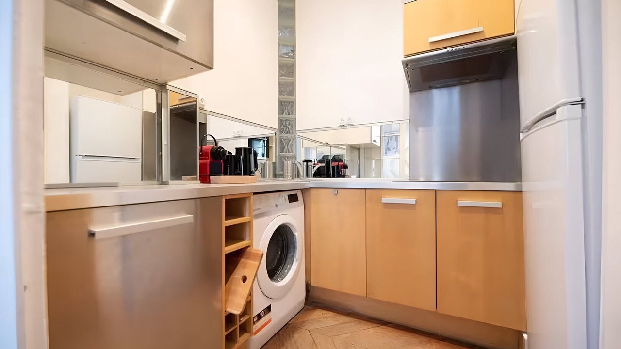 Photo of Kitchen in Quartier de l'Ecole-Militaire