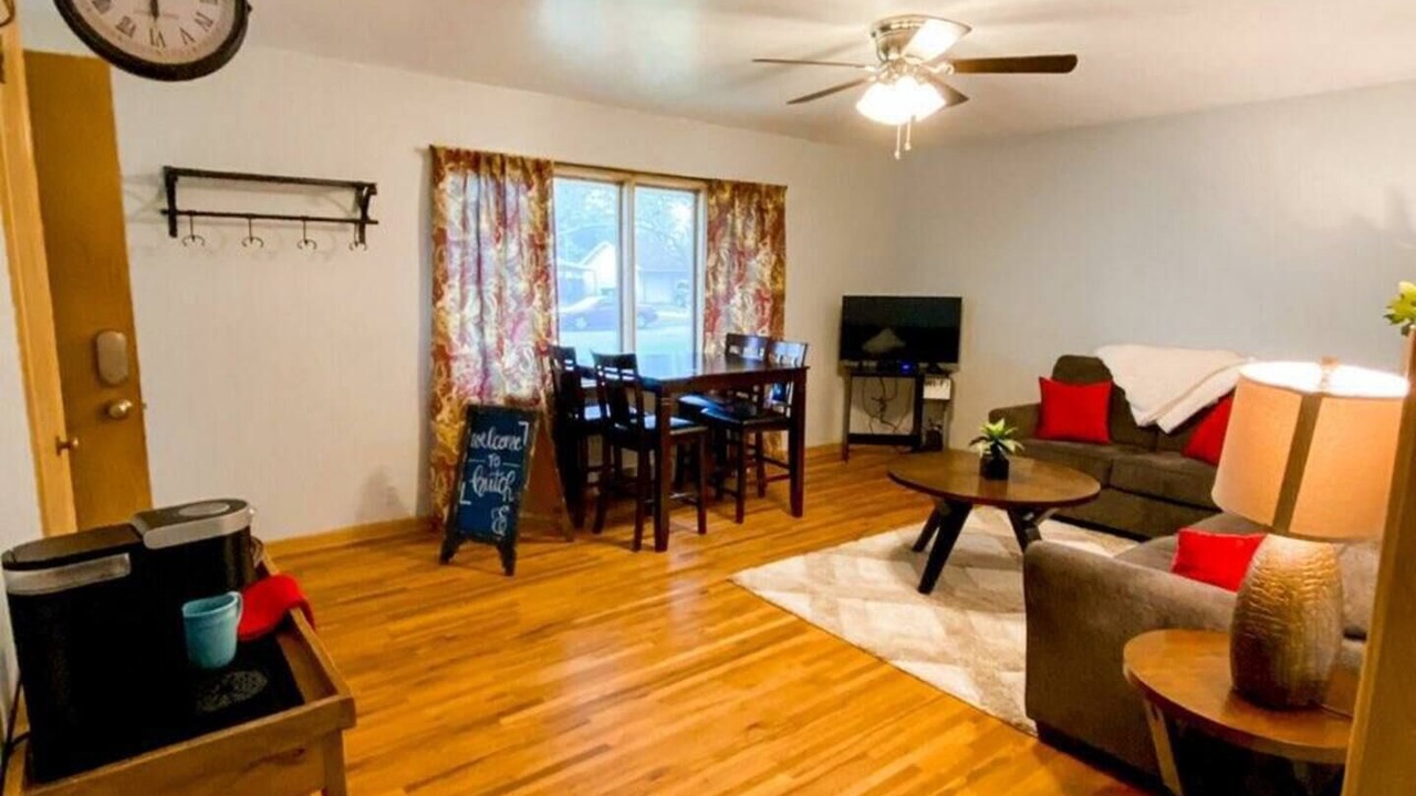 Photo of Livingroom in Hutchinson