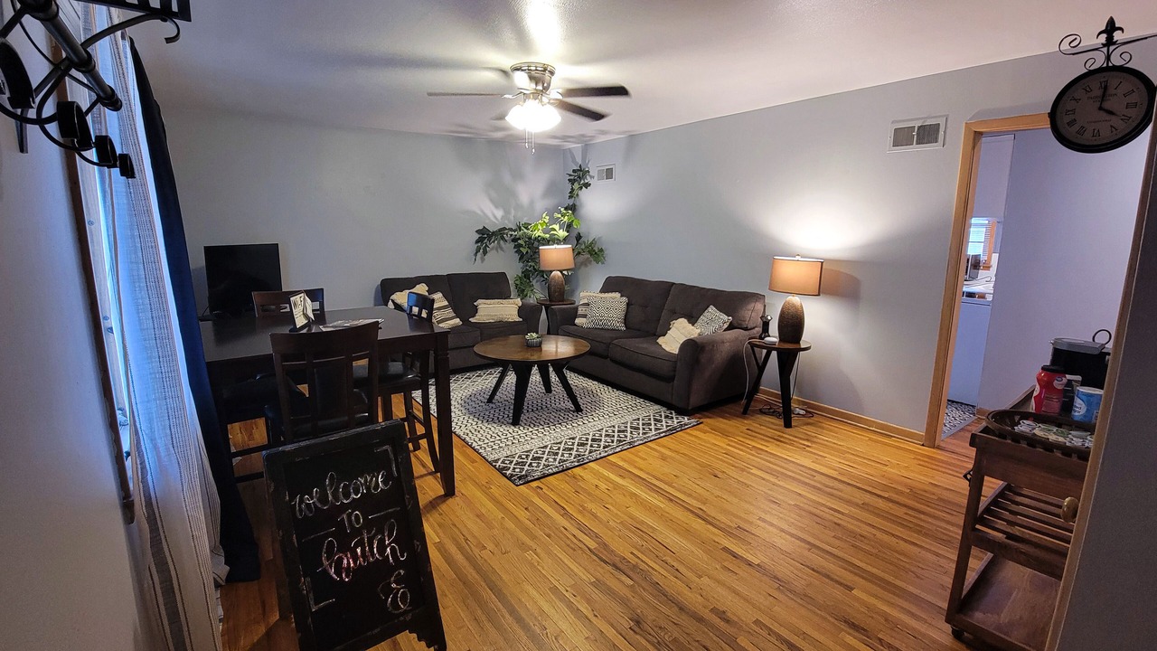 Photo of Livingroom in Hutchinson