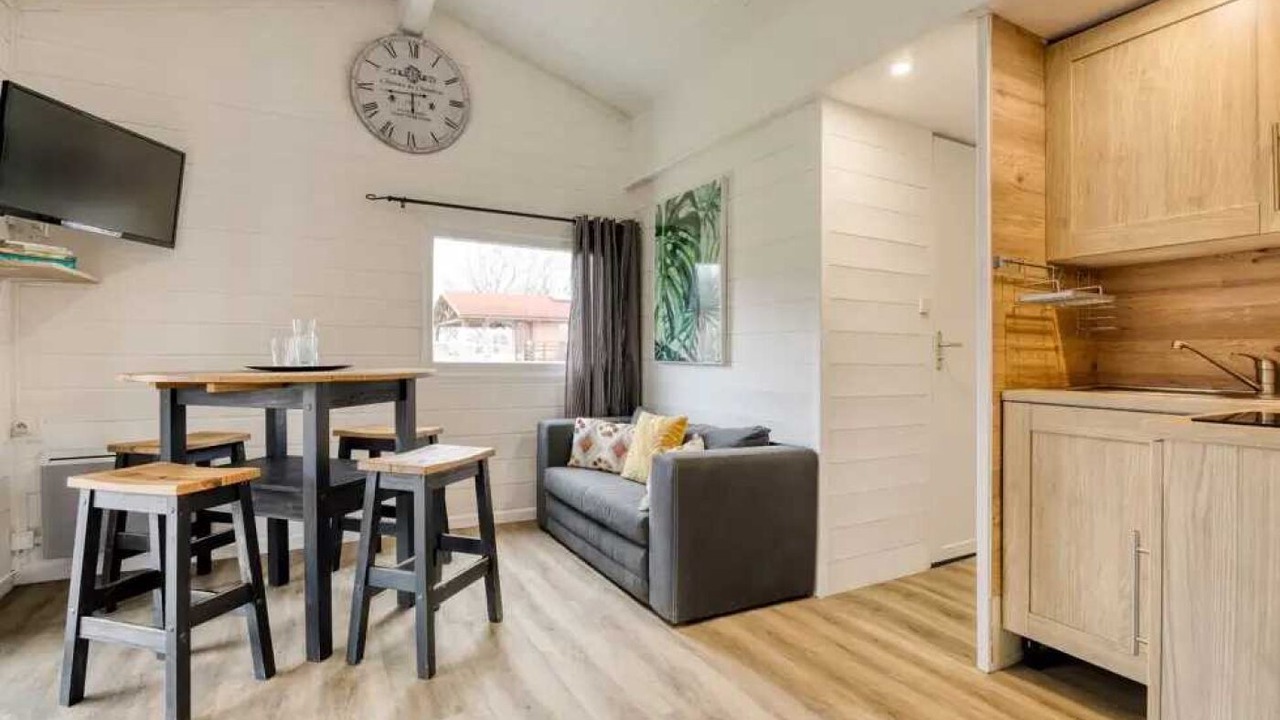 Photo of Livingroom in Signy-lAbbaye