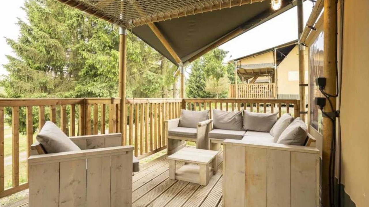 Photo of Patio Balcony in Signy-lAbbaye