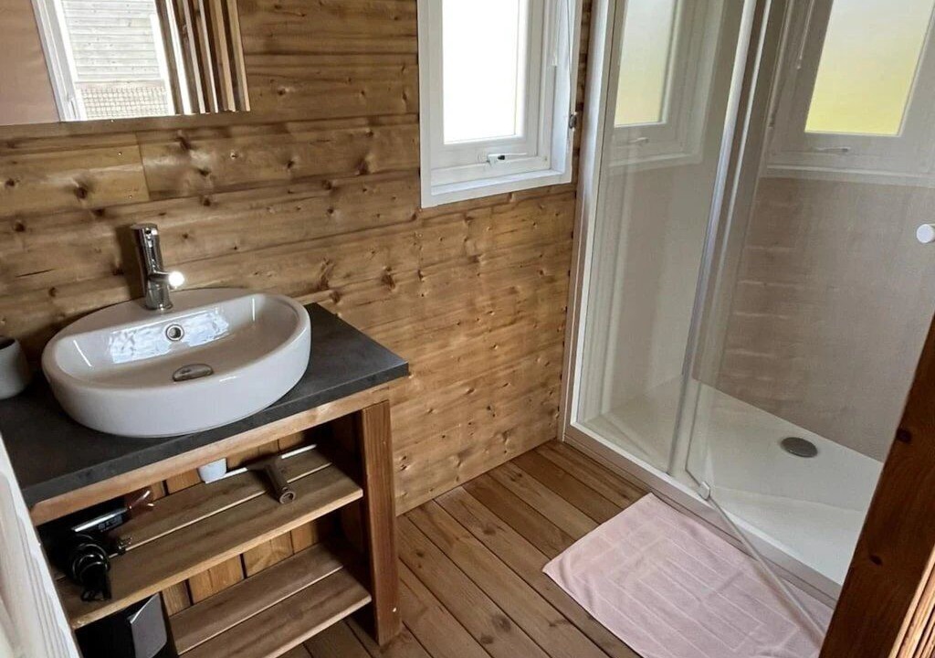 Photo of Bathroom in Mont-pres-Chambord