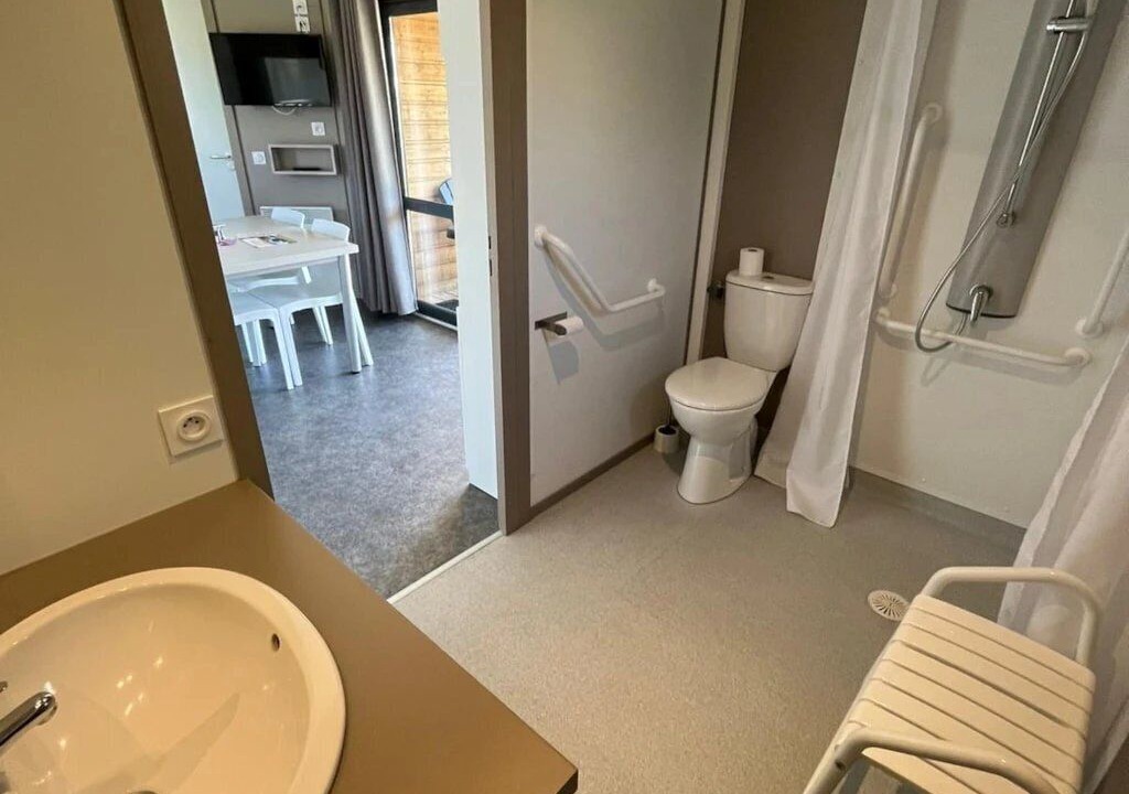 Photo of Bathroom in Mont-pres-Chambord