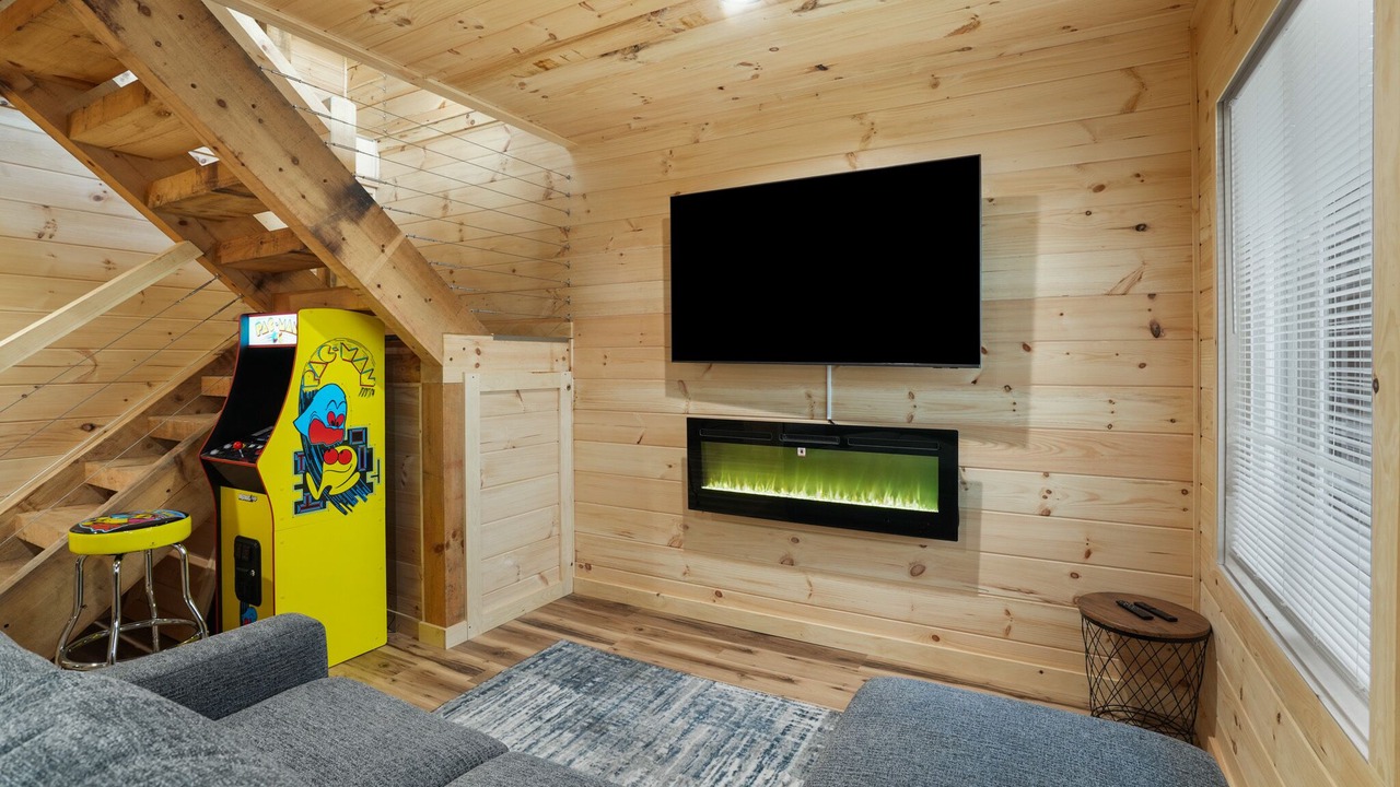 Photo of Livingroom in Creola