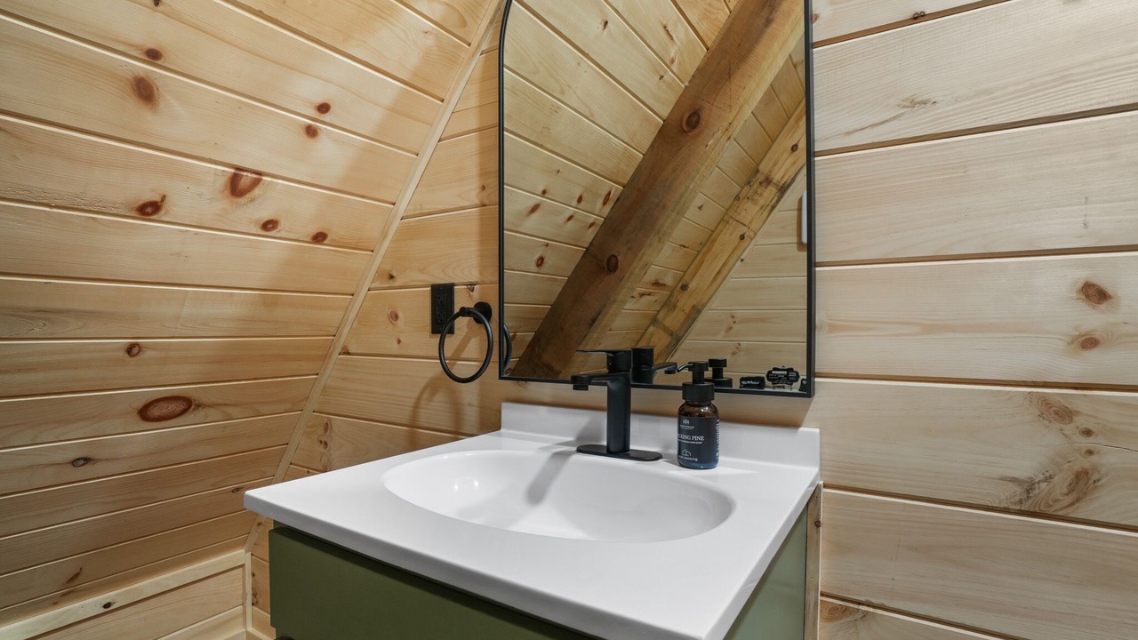 Photo of Bathroom in Creola