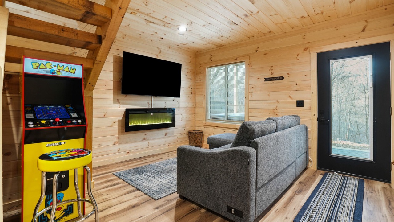 Photo of Livingroom in Creola