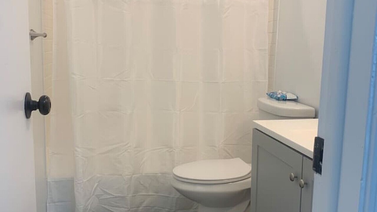 Photo of Bathroom in Fairland