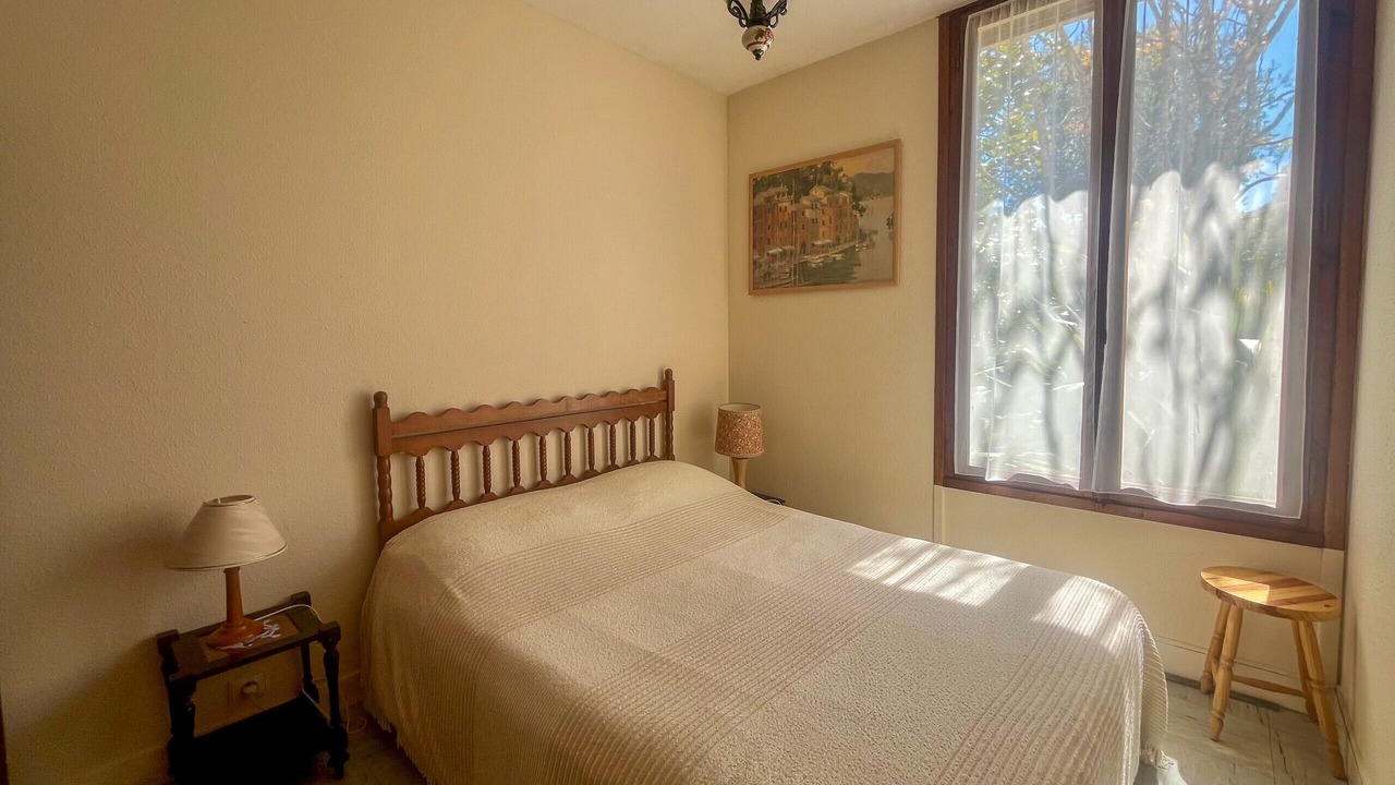 Photo of Bedroom in Maubuisson