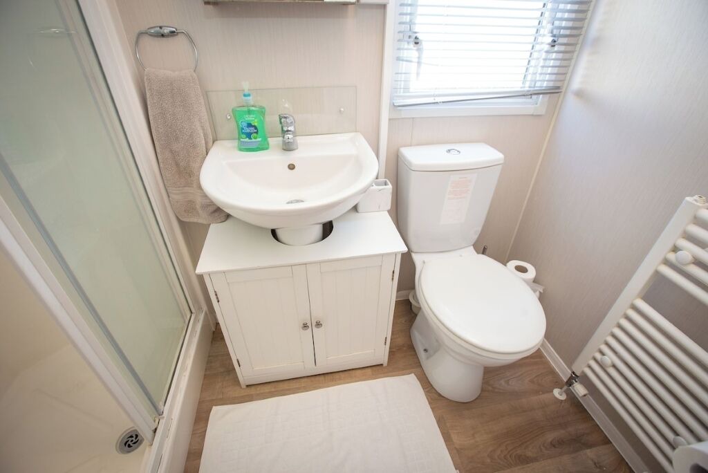 Photo of Bathroom in Isle of Grain