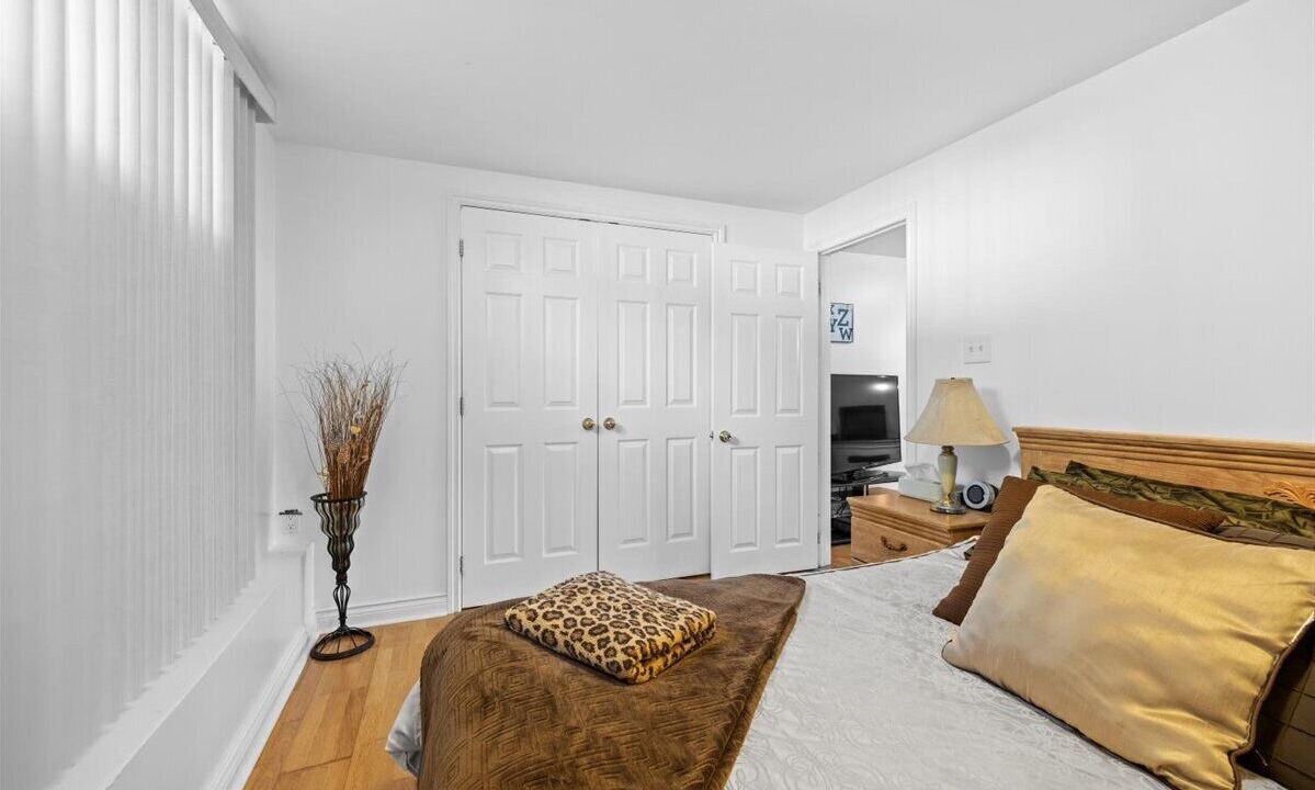 Photo of Bedroom in Old Ottawa East