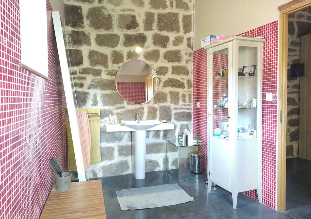 Photo of Bathroom in Faugeres