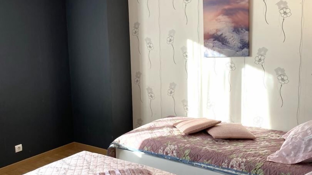 Photo of Bedroom in Douzy