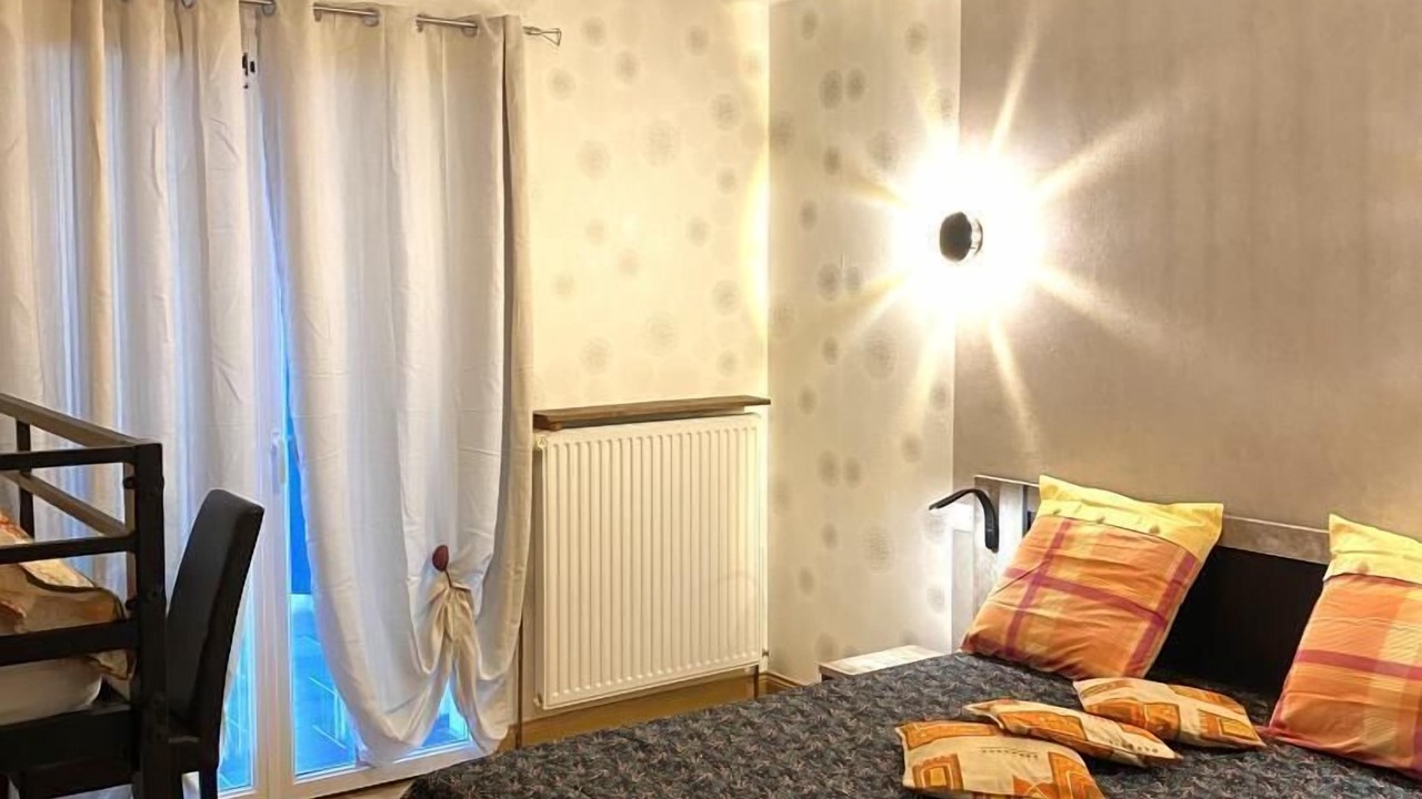 Photo of Bedroom in Douzy