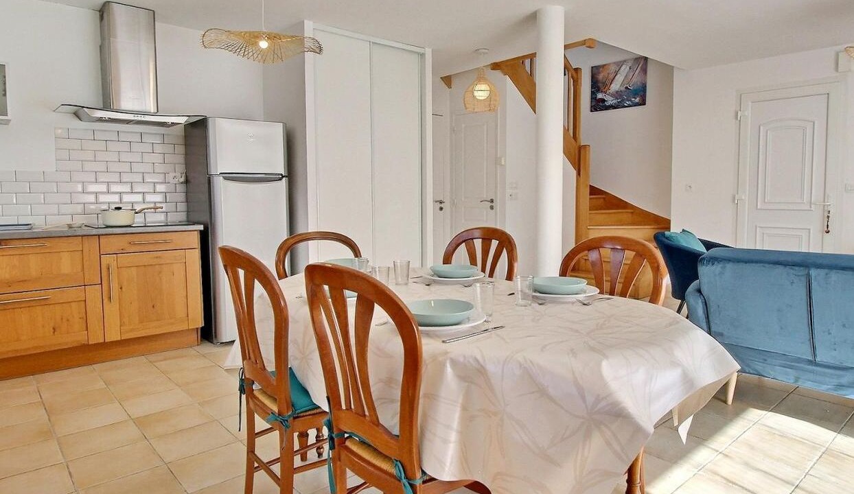 Photo of Others in Brech