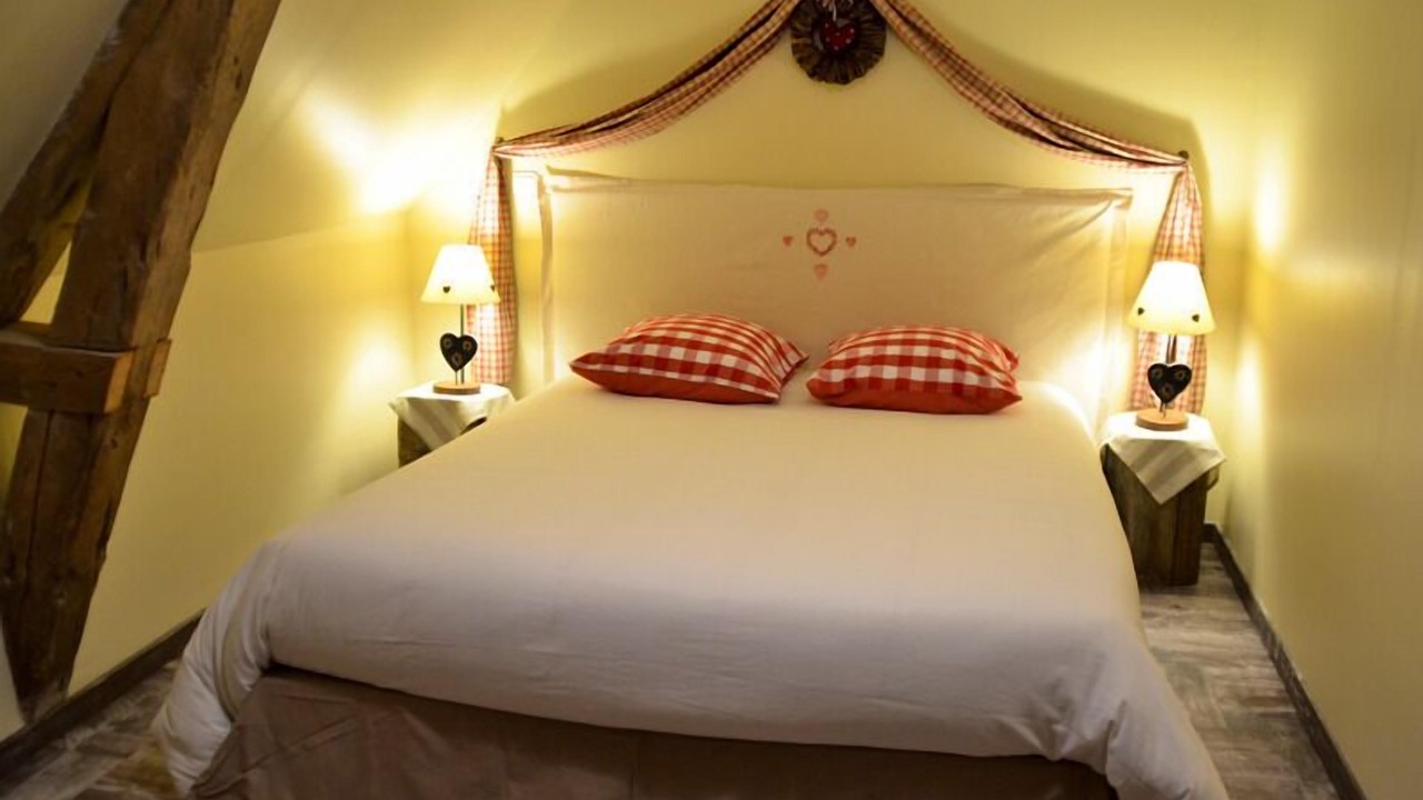 Photo of Bedroom in Annouville-Vilmesnil