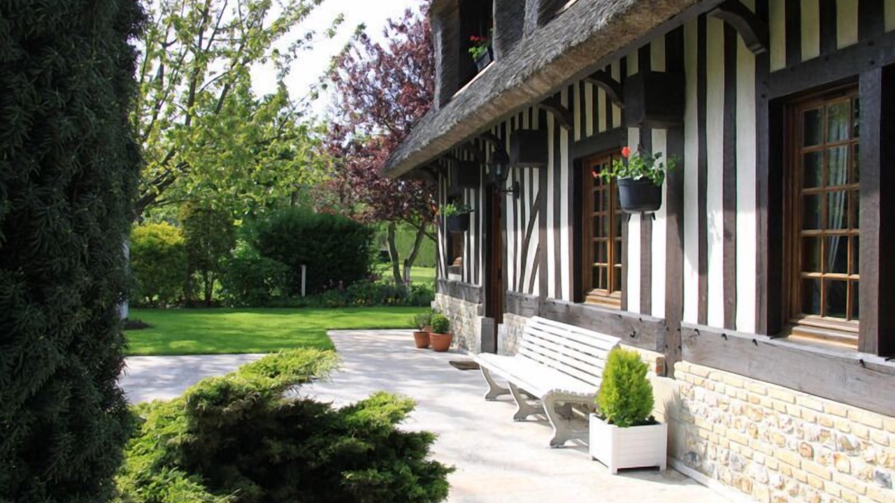 Photo of Patio Balcony in Octeville-sur-Mer