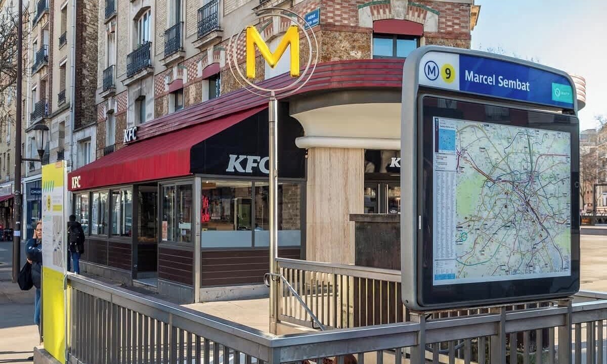 Photo of Others in Republique–Point-du-Jour