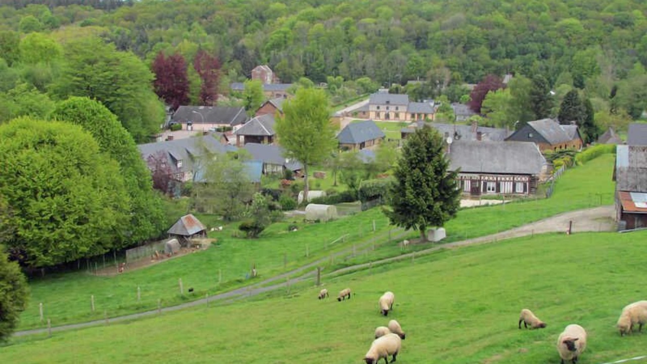 Photo of Others in Le Hanouard