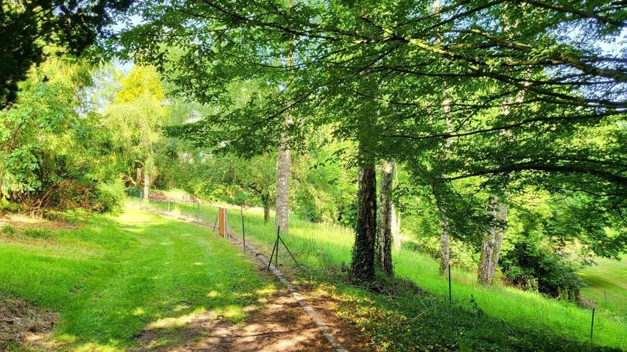 Photo of Others in Les Grandes-Ventes