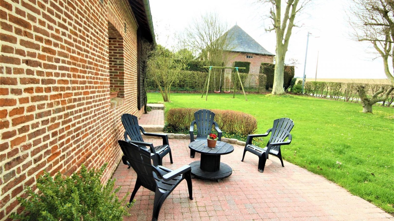 Photo of Patio Balcony in Bailleul-Neuville