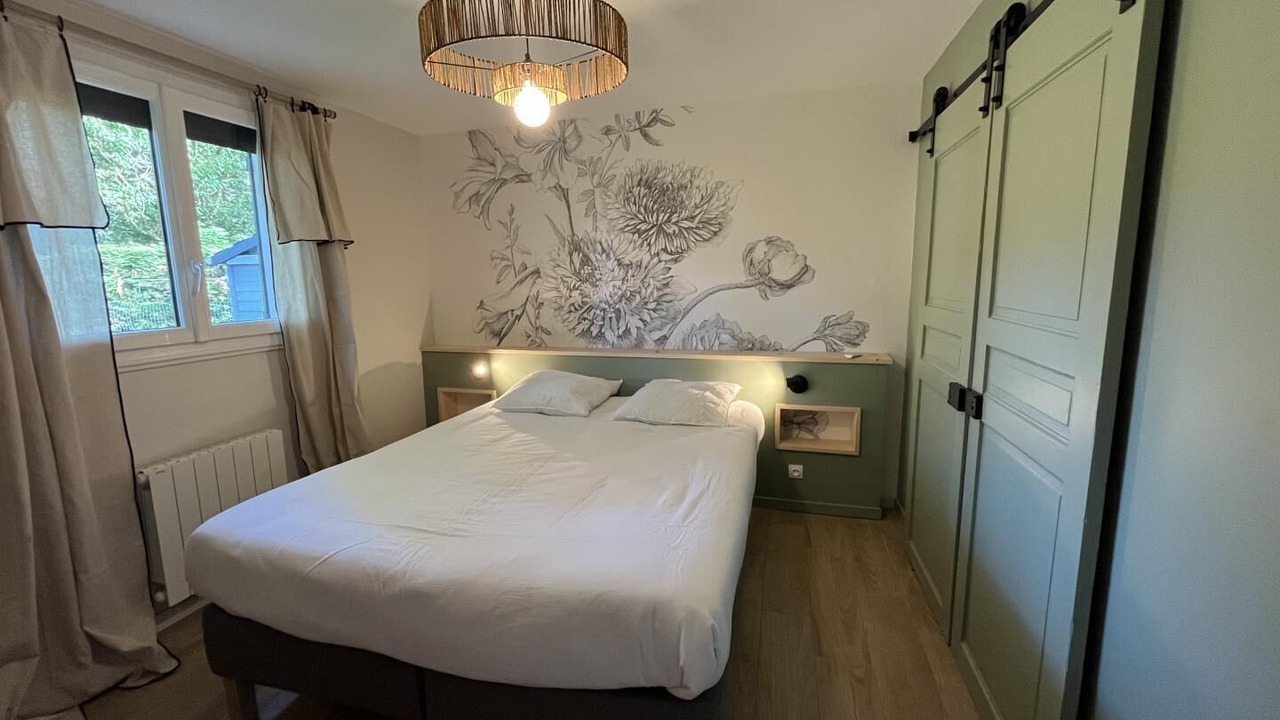 Photo of Bedroom in Saint-Leonard