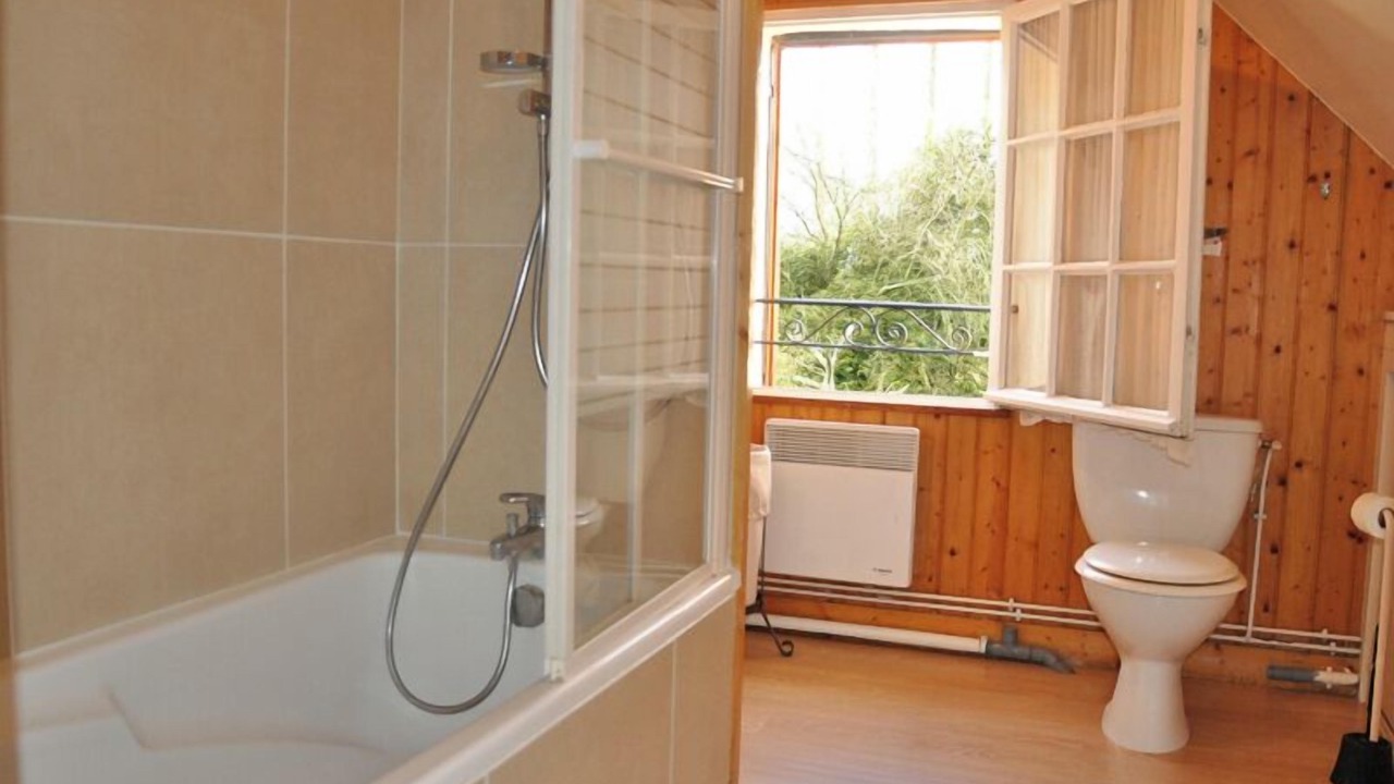 Photo of Bathroom in Hautot-l'Auvray