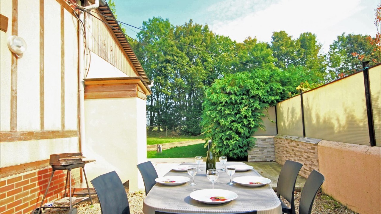 Photo of Outdoor in Saint-Sauveur-d'Emalleville