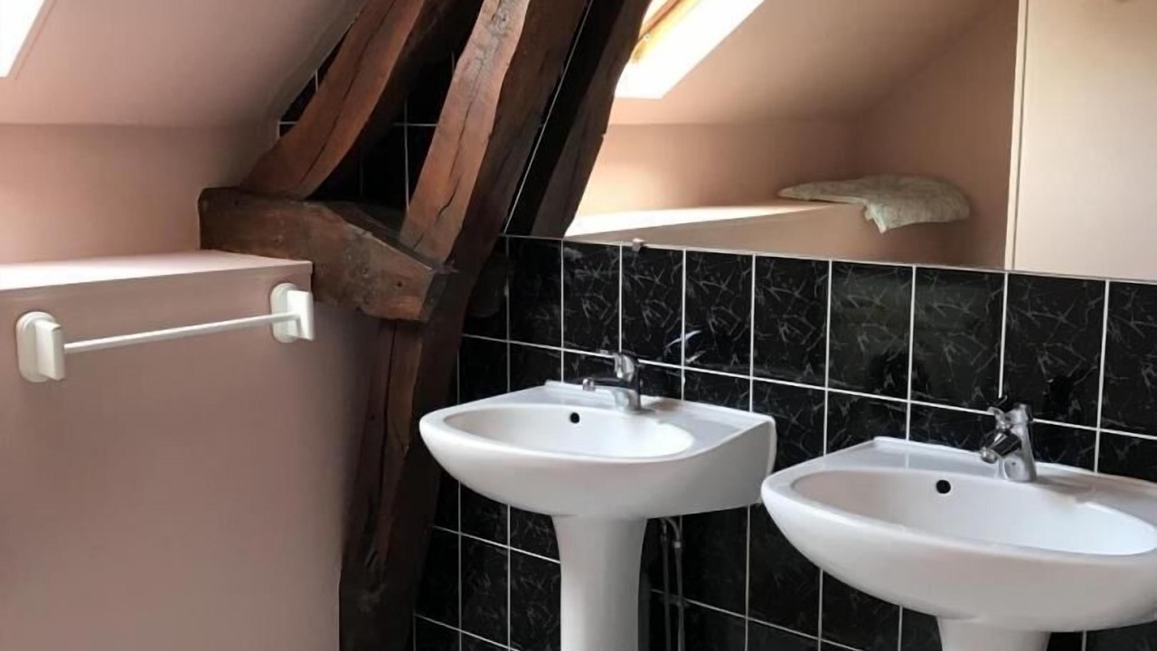 Photo of Bathroom in Breaute