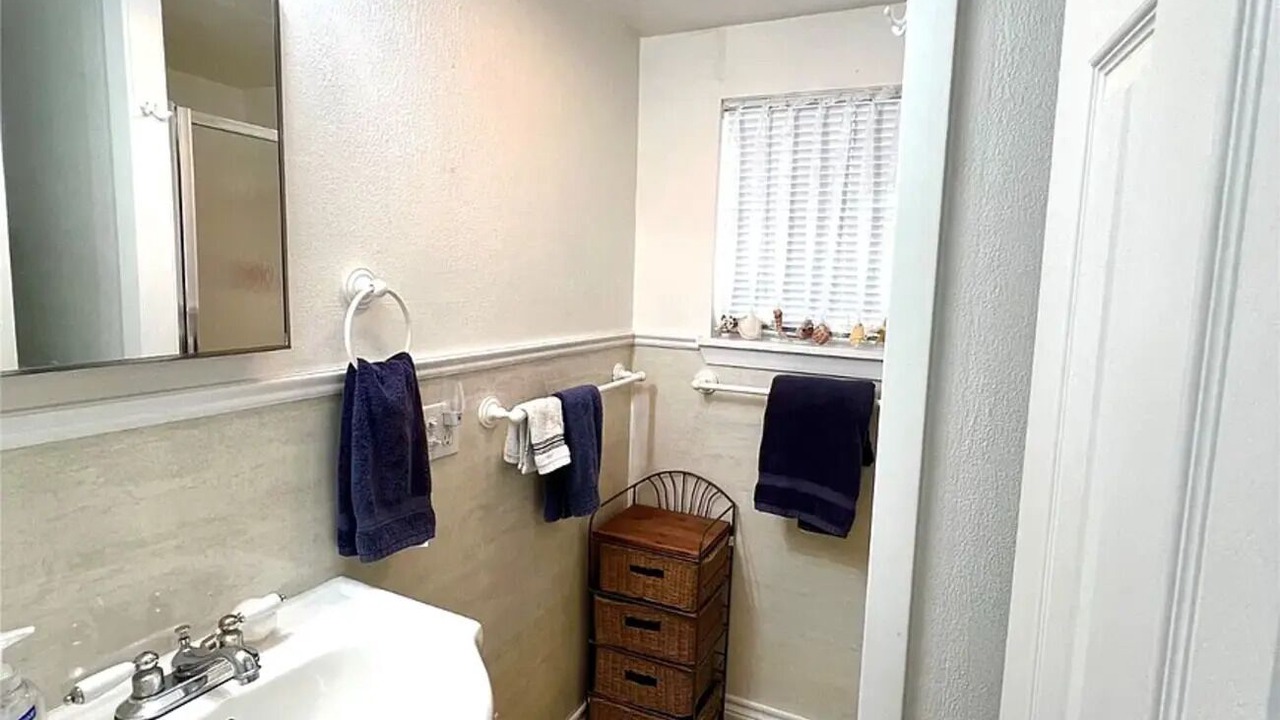 Photo of Bathroom in Graford