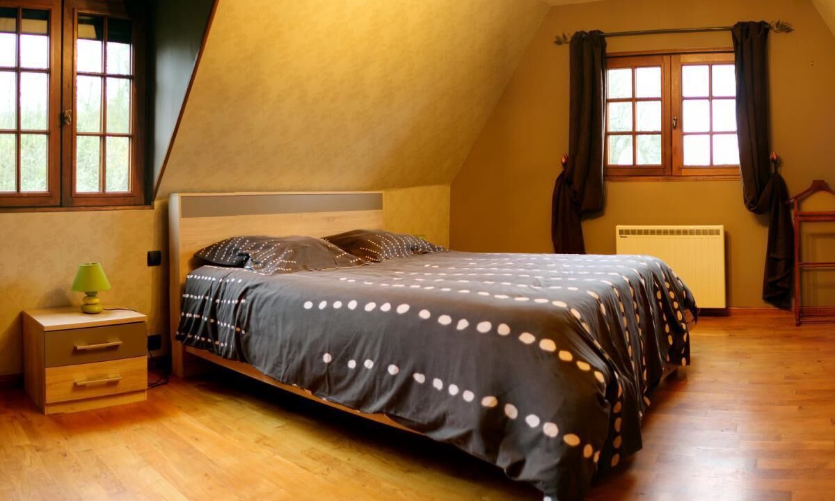Photo of Bedroom in Touffreville-la-Corbeline