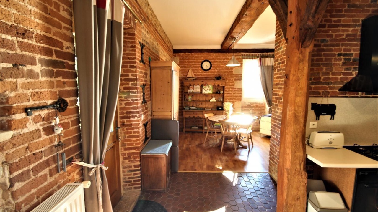 Photo of Others in Benarville