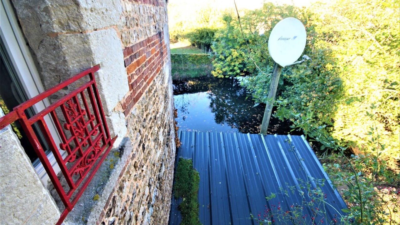 Photo of Outdoor in Benarville