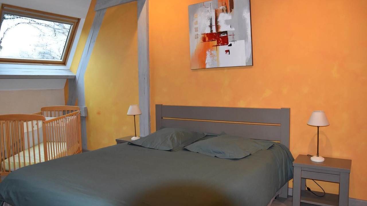 Photo of Bedroom in Port-Jerome-sur-Seine