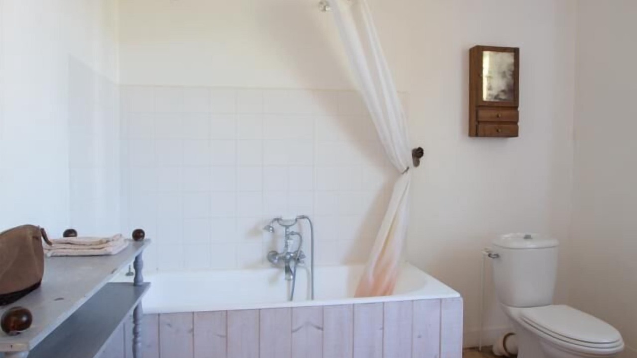 Photo of Bathroom in Yport