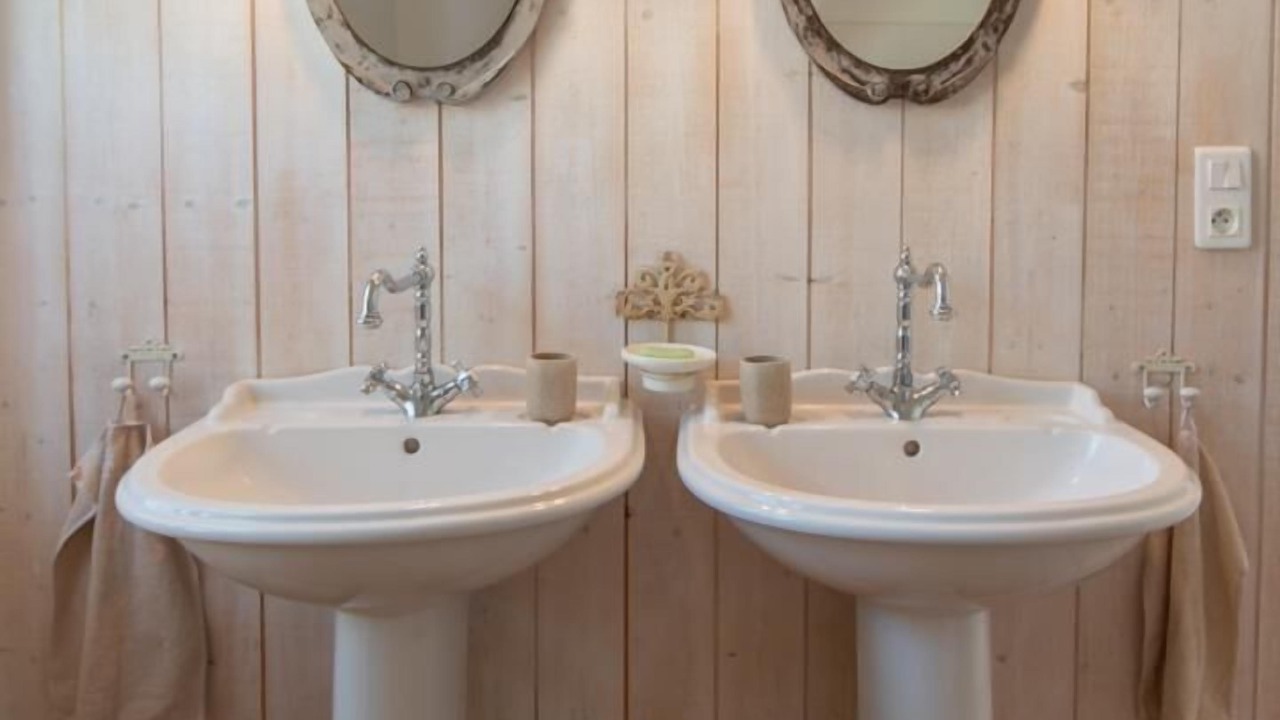 Photo of Bathroom in Yport