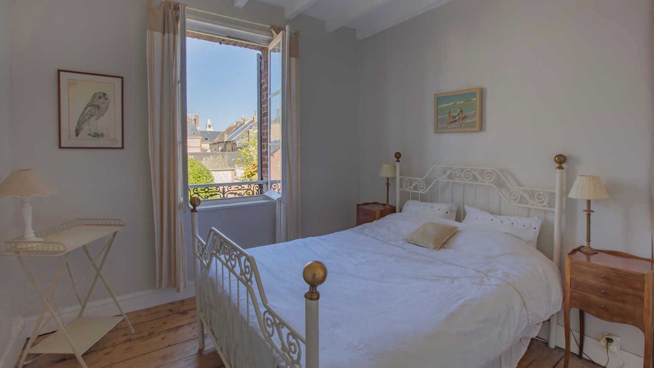 Photo of Bedroom in Yport