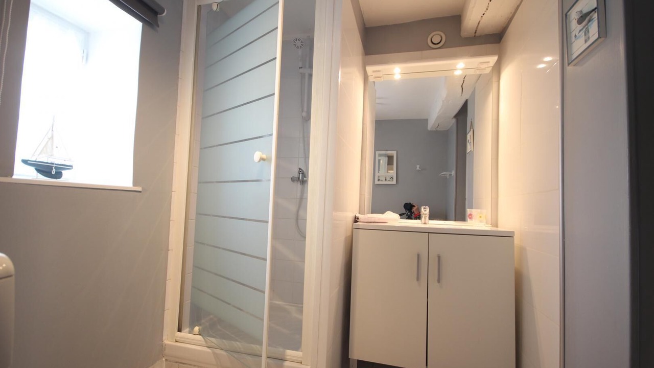 Photo of Bathroom in Blosseville