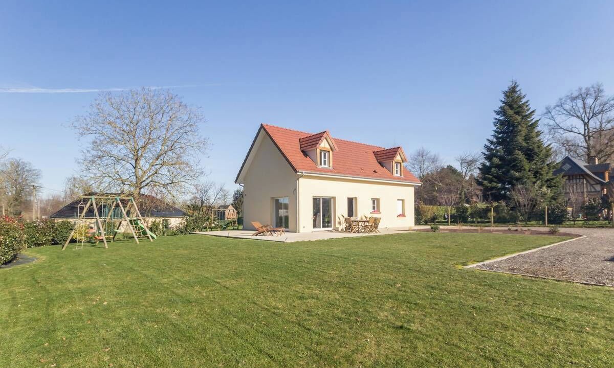 Photo of Outdoor in Greuville