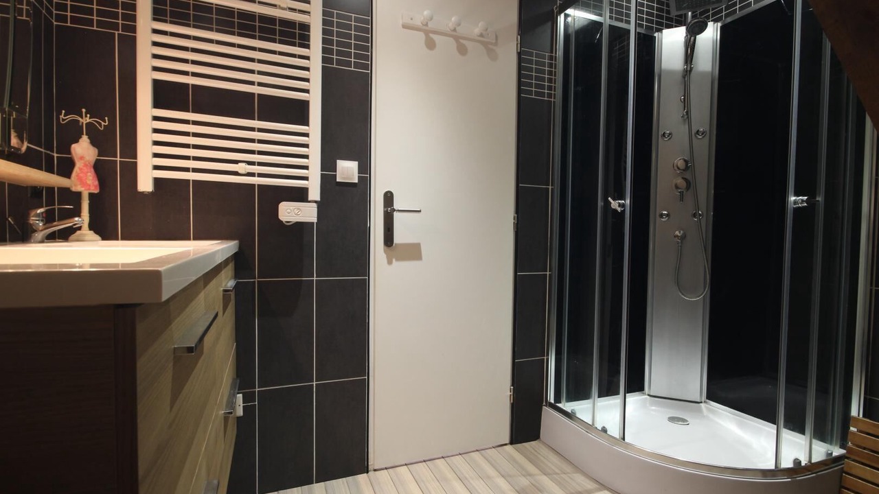 Photo of Bathroom in Cailleville