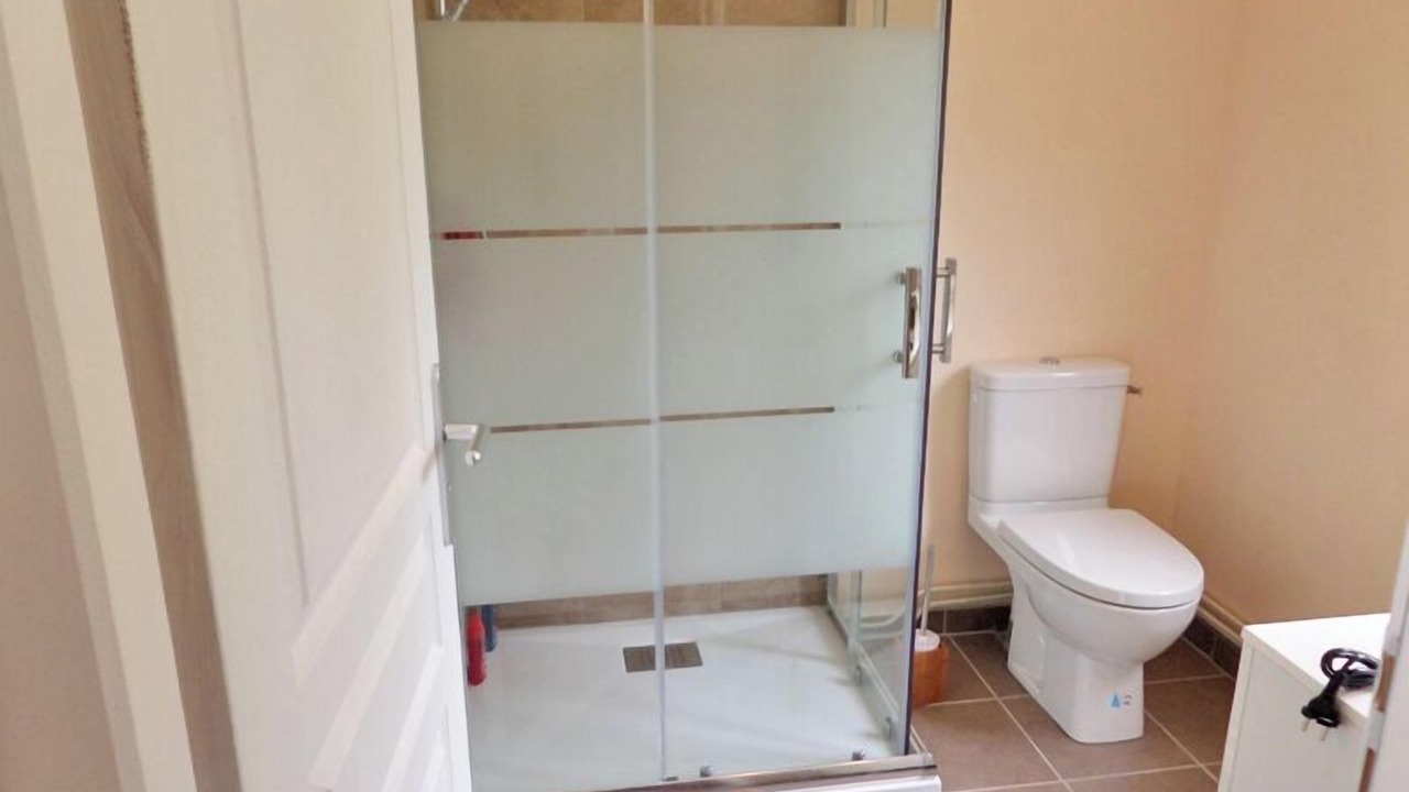 Photo of Bathroom in Ypreville-Biville