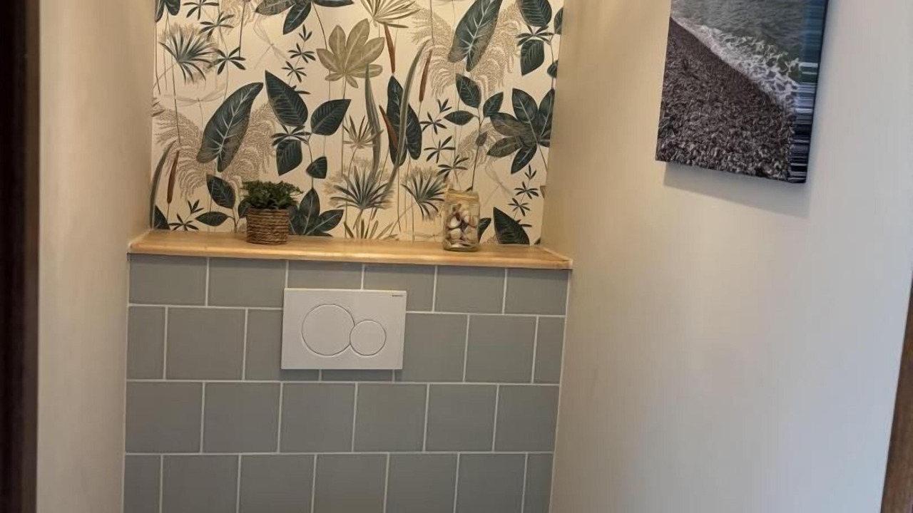 Photo of Bathroom in Canouville
