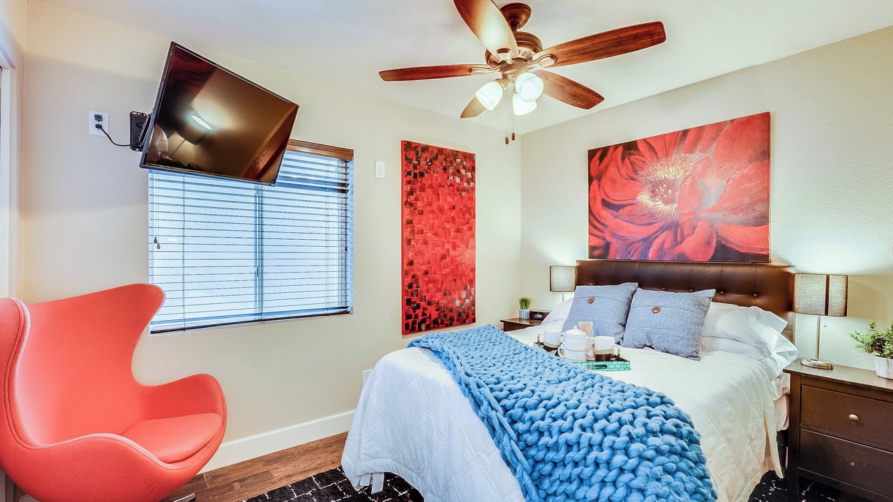 Photo of Bedroom in Scottsdale Estates Nine