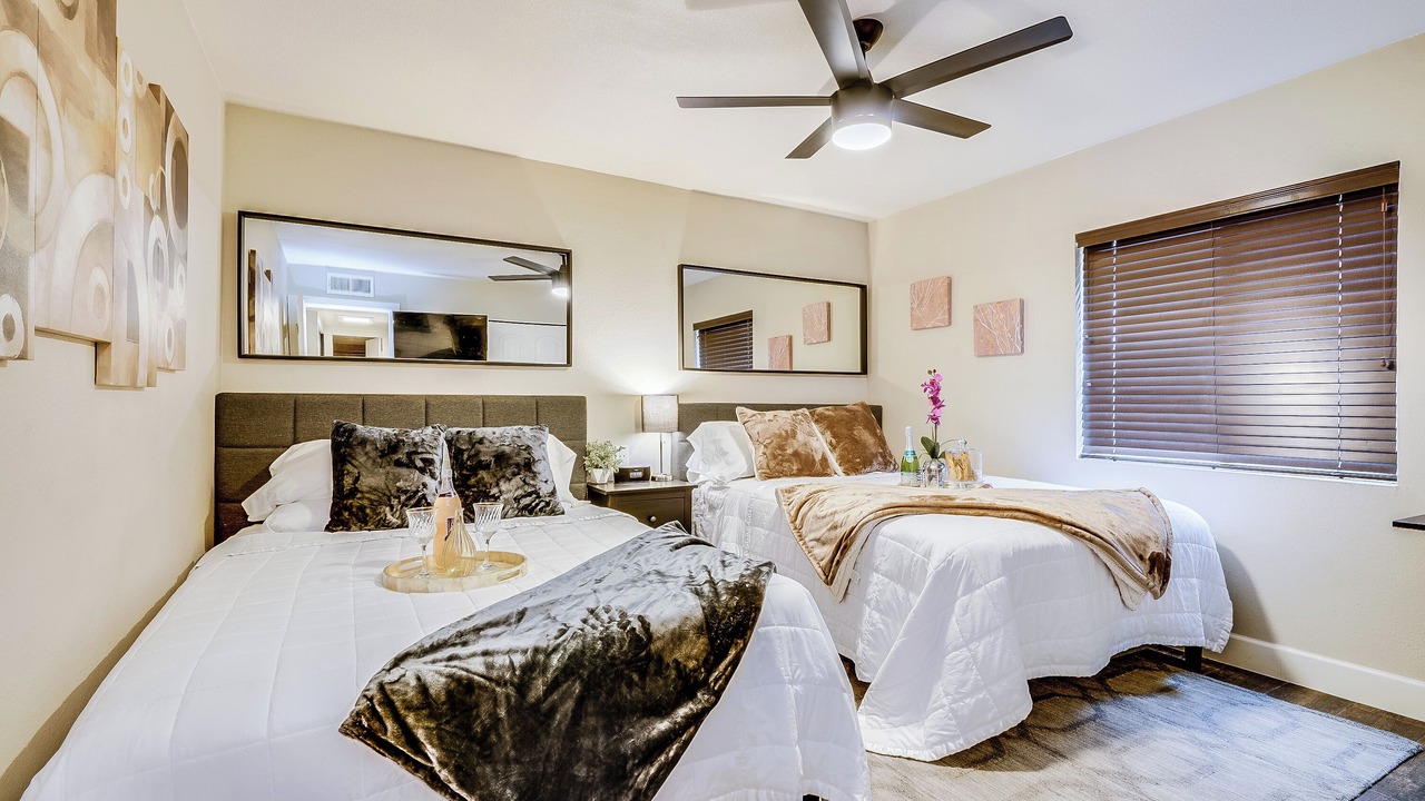 Photo of Bedroom in Scottsdale Estates Nine