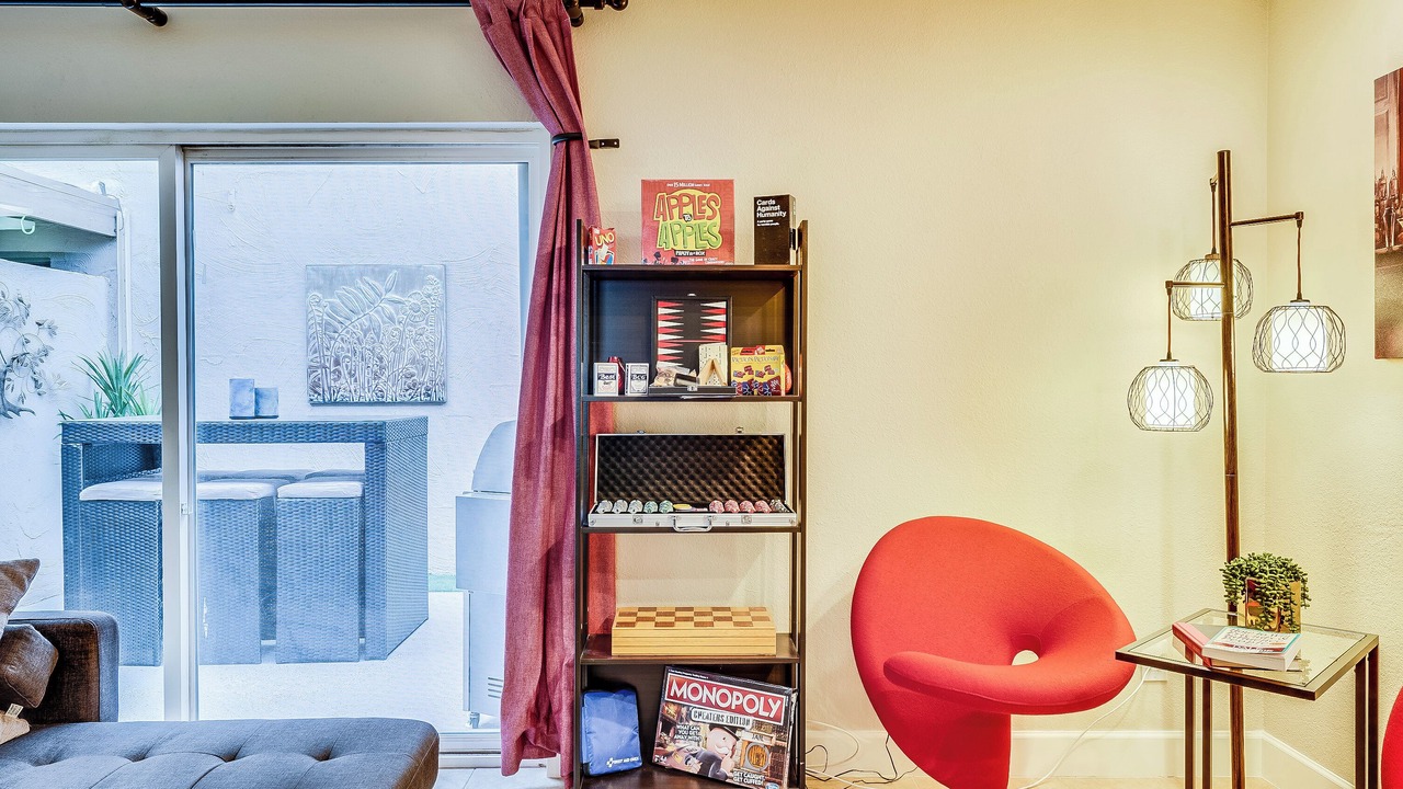 Photo of Livingroom in Scottsdale Estates Nine