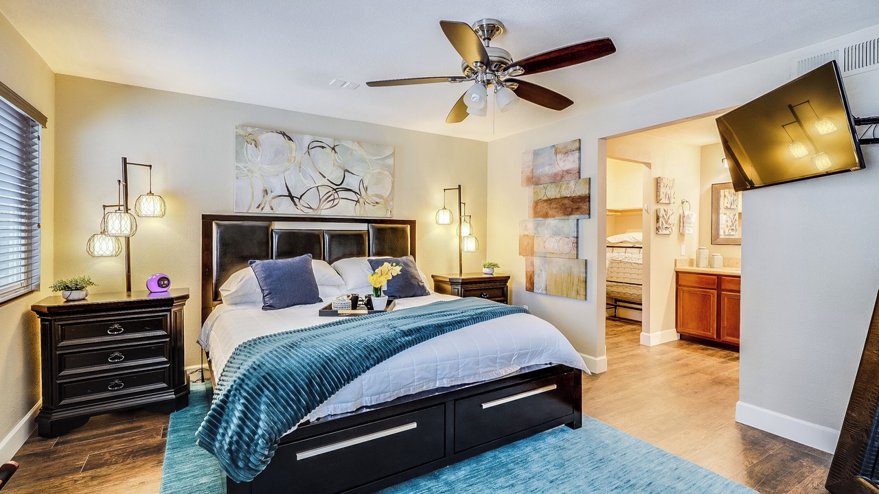 Photo of Bedroom in Scottsdale Estates Nine
